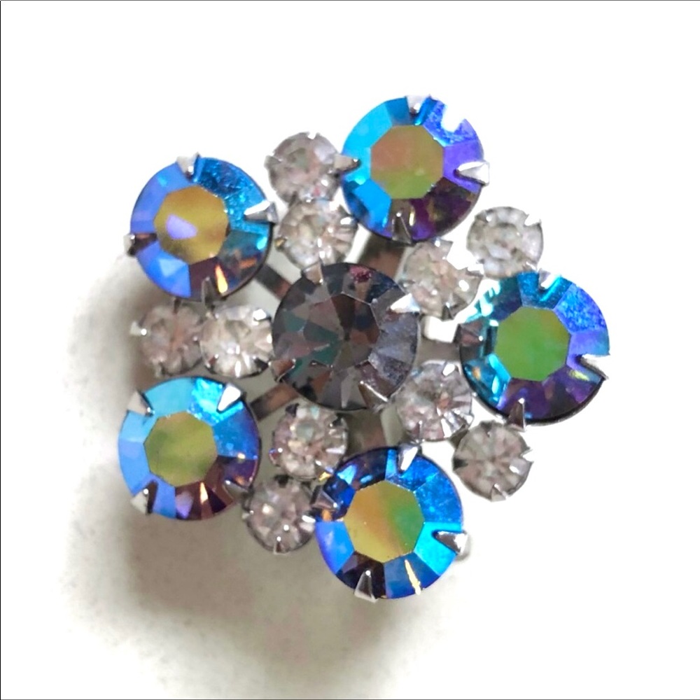 VINTAGE AB Rhinestone Brooch Star Pentagon Silver Gray Peacock Aurora Borealis